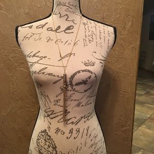 The Limited gold tassel necklace